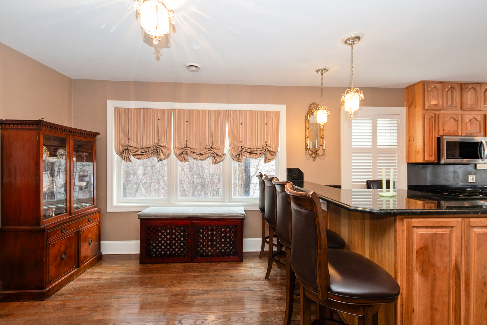 10342 S Fairfield Avenue