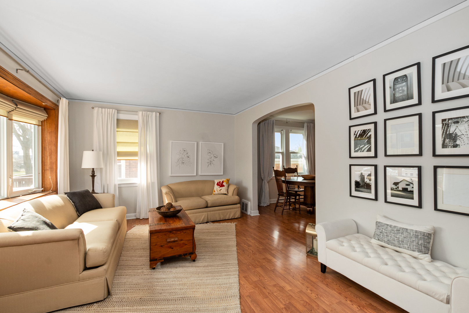 2524 W 110th Place