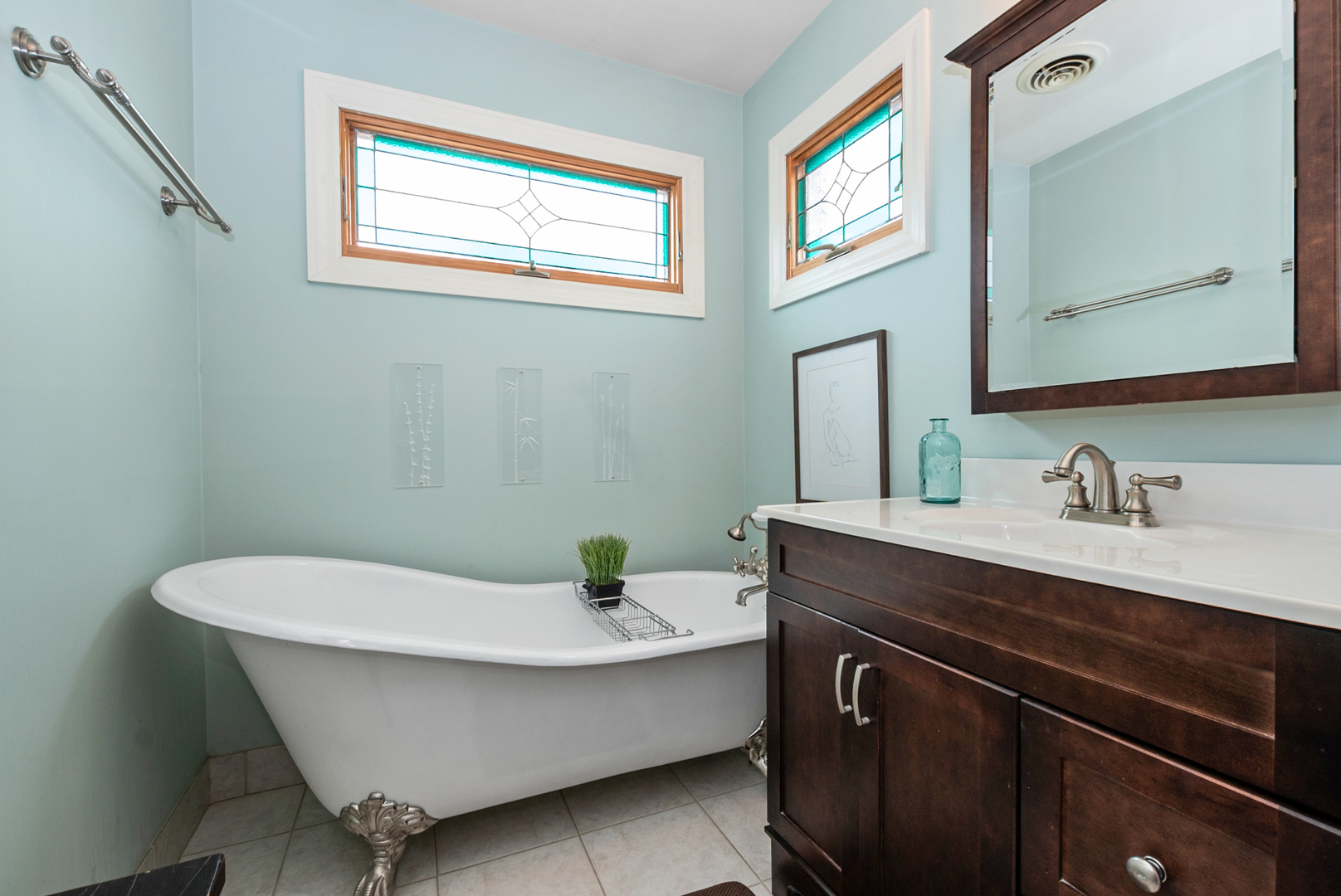2524 W 110th Place