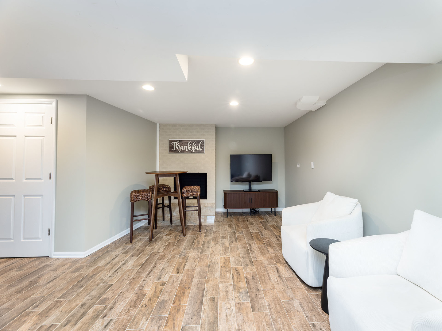 358 E Saint Charles Road