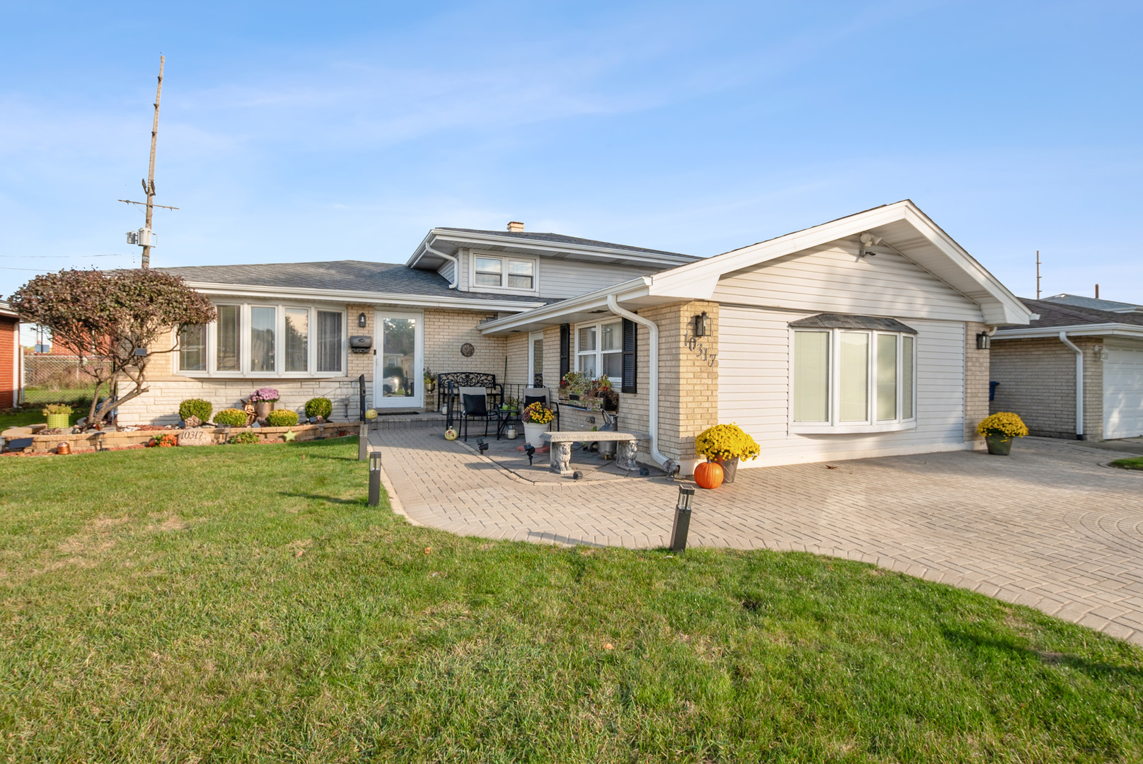 10317 Lacrosse Avenue
