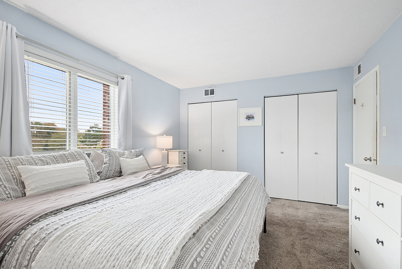 9130 W 140th Street Unit: 2NW