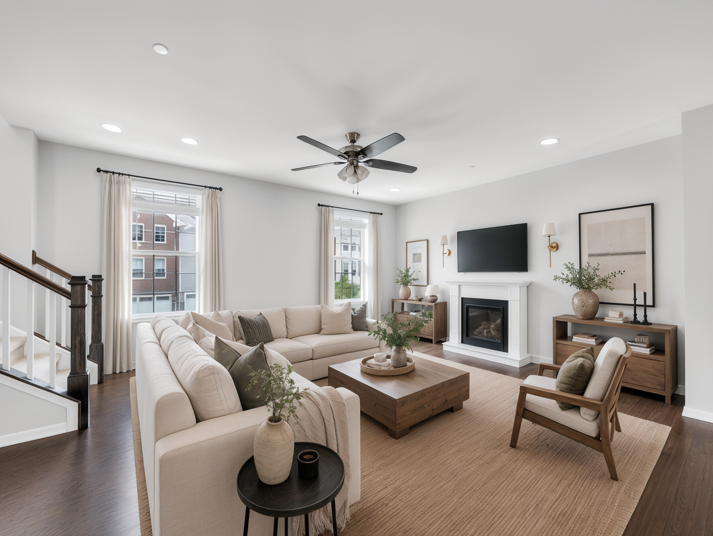 2534 Huntleigh Lane