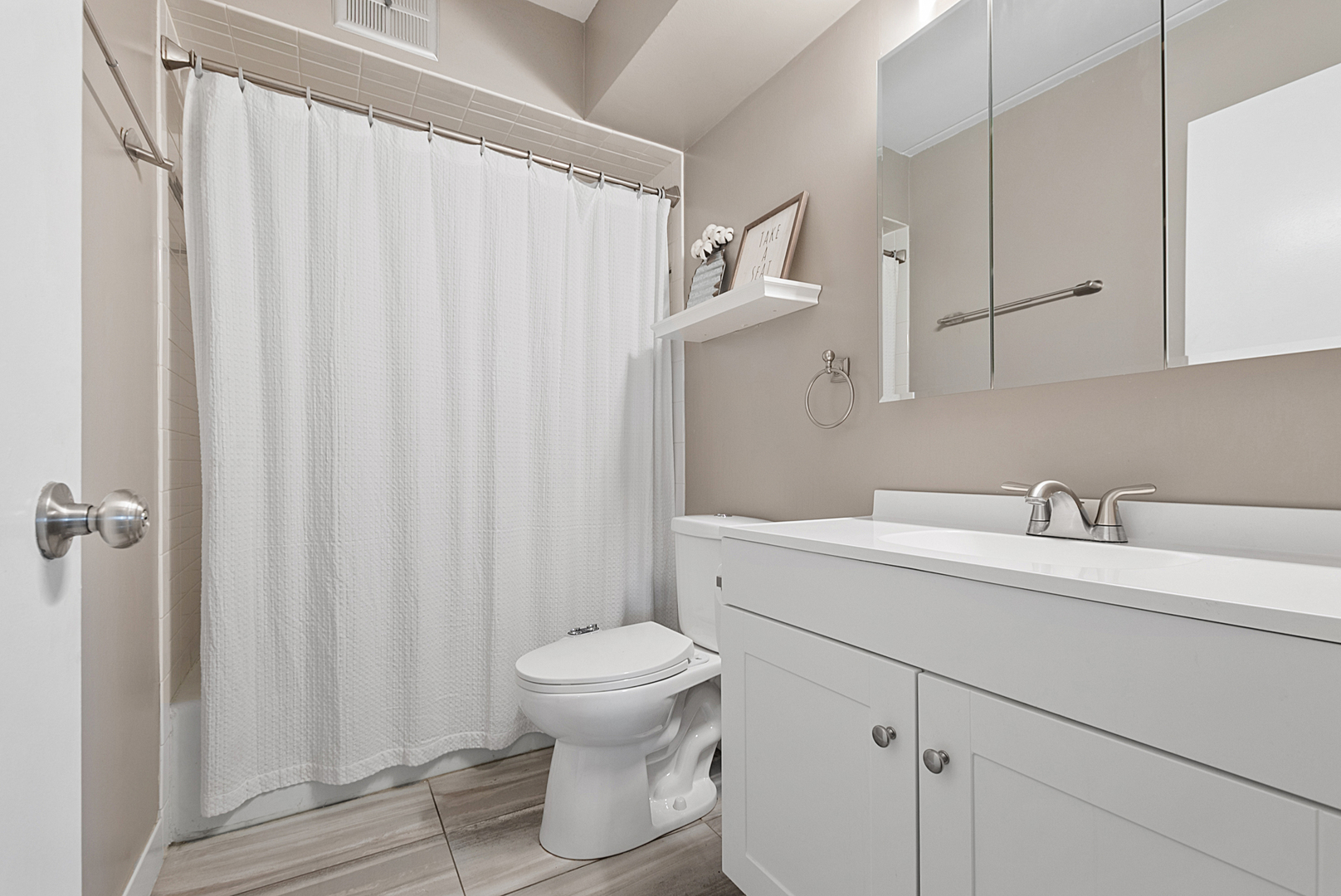 9130 W 140th Street Unit: 2NW