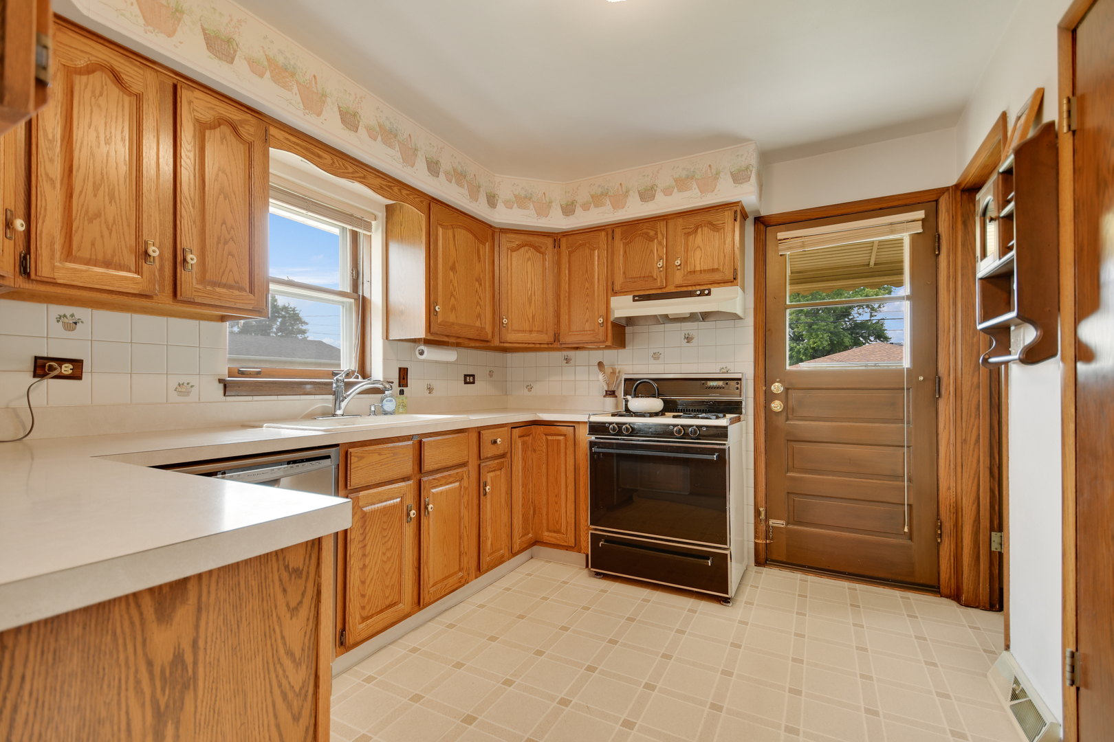 4513 W 102nd Street