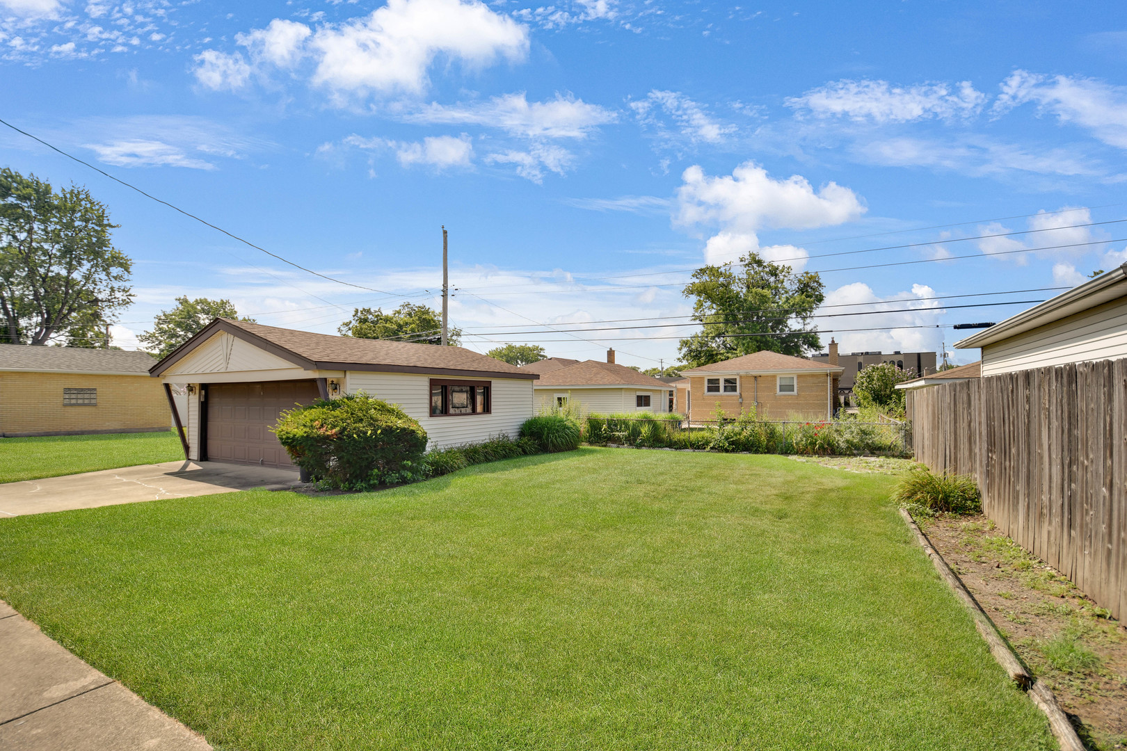 4513 W 102nd Street