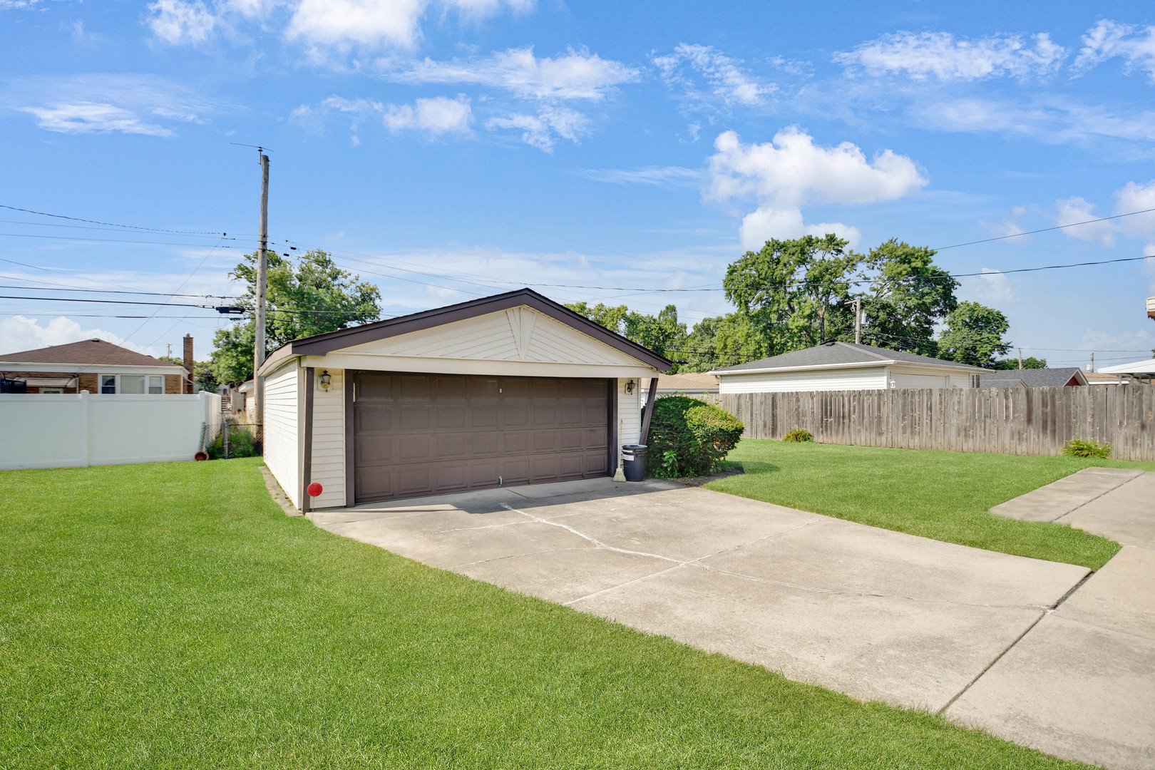 4513 W 102nd Street