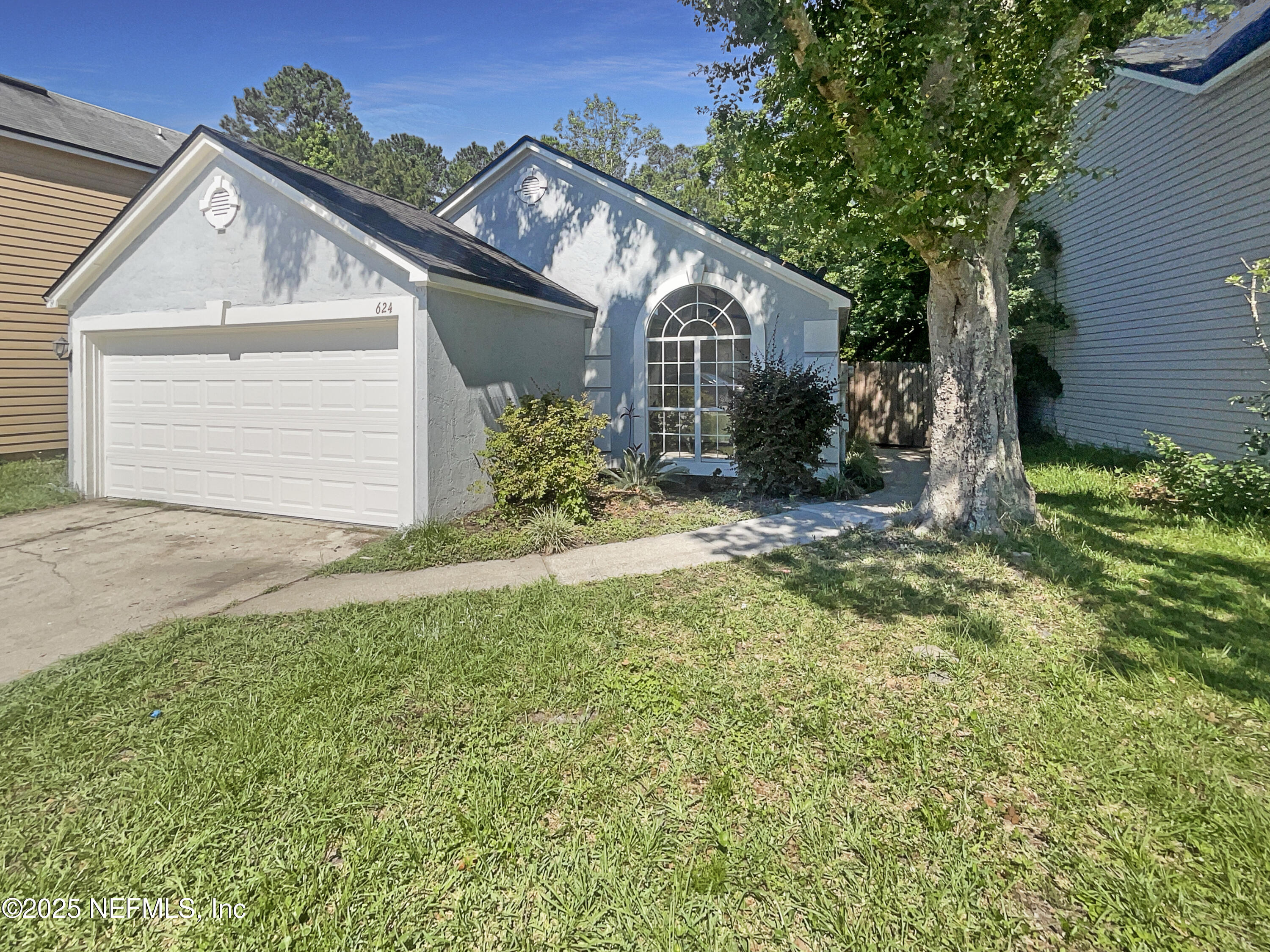 624 STAFFORDSHIRE Drive