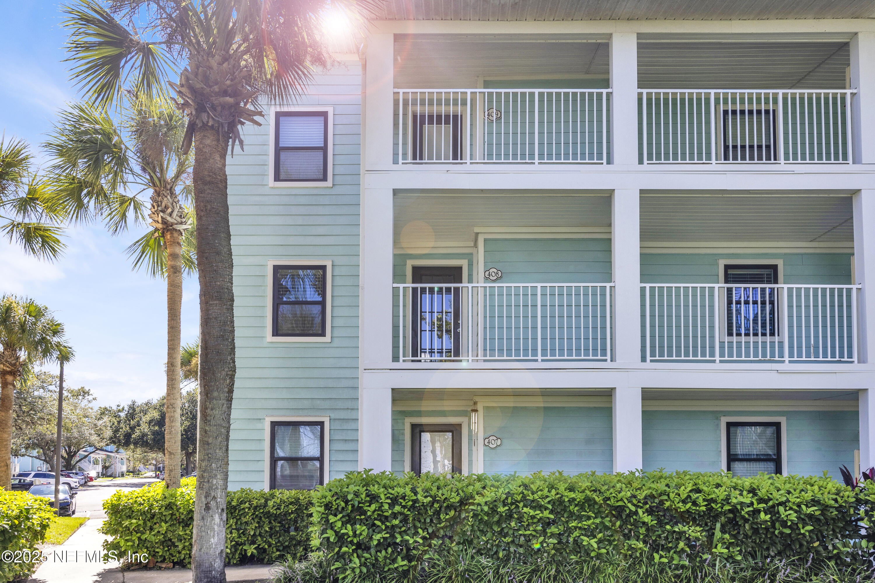 100 FAIRWAY PARK Boulevard, 408