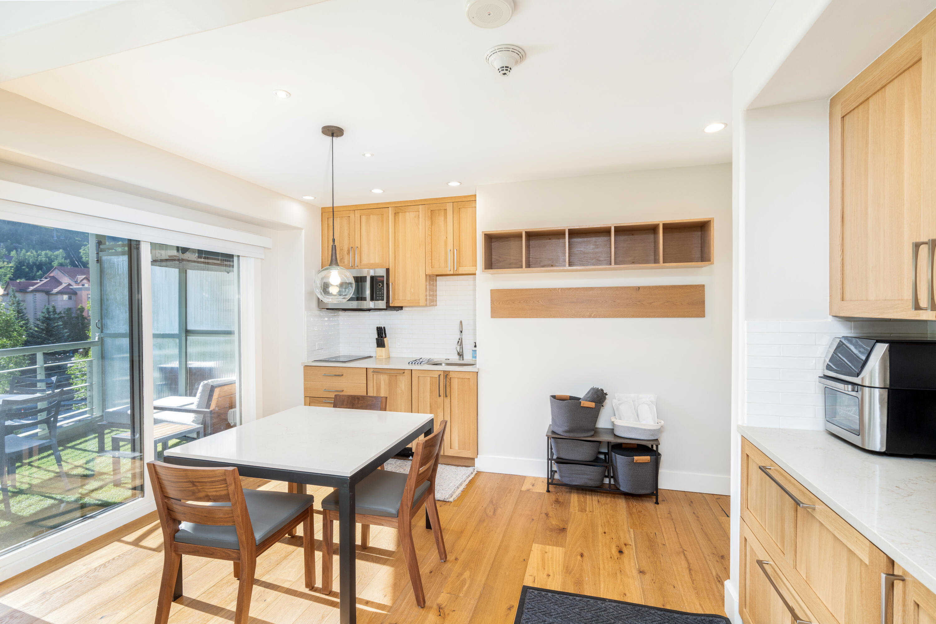 136 Country Club Drive Unit: 651