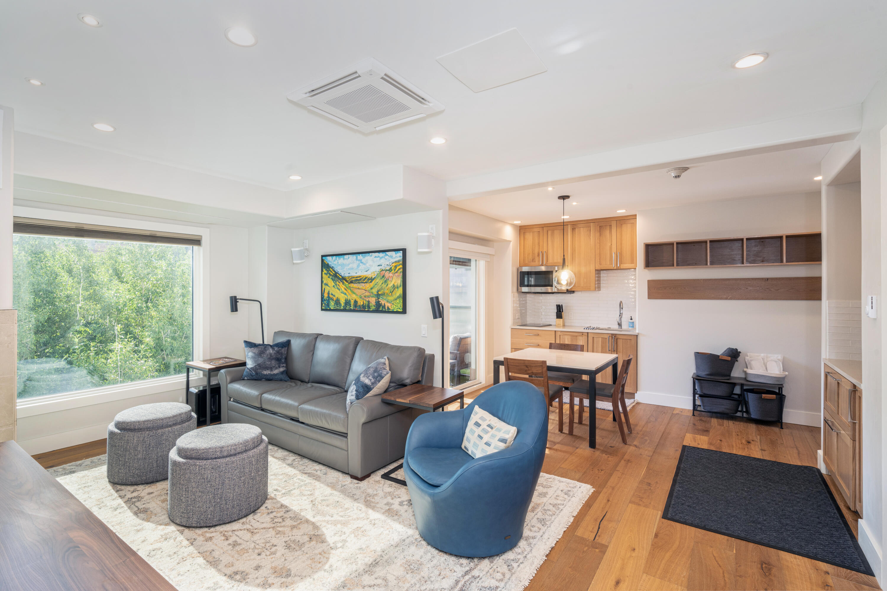 136 Country Club Drive Unit: 651
