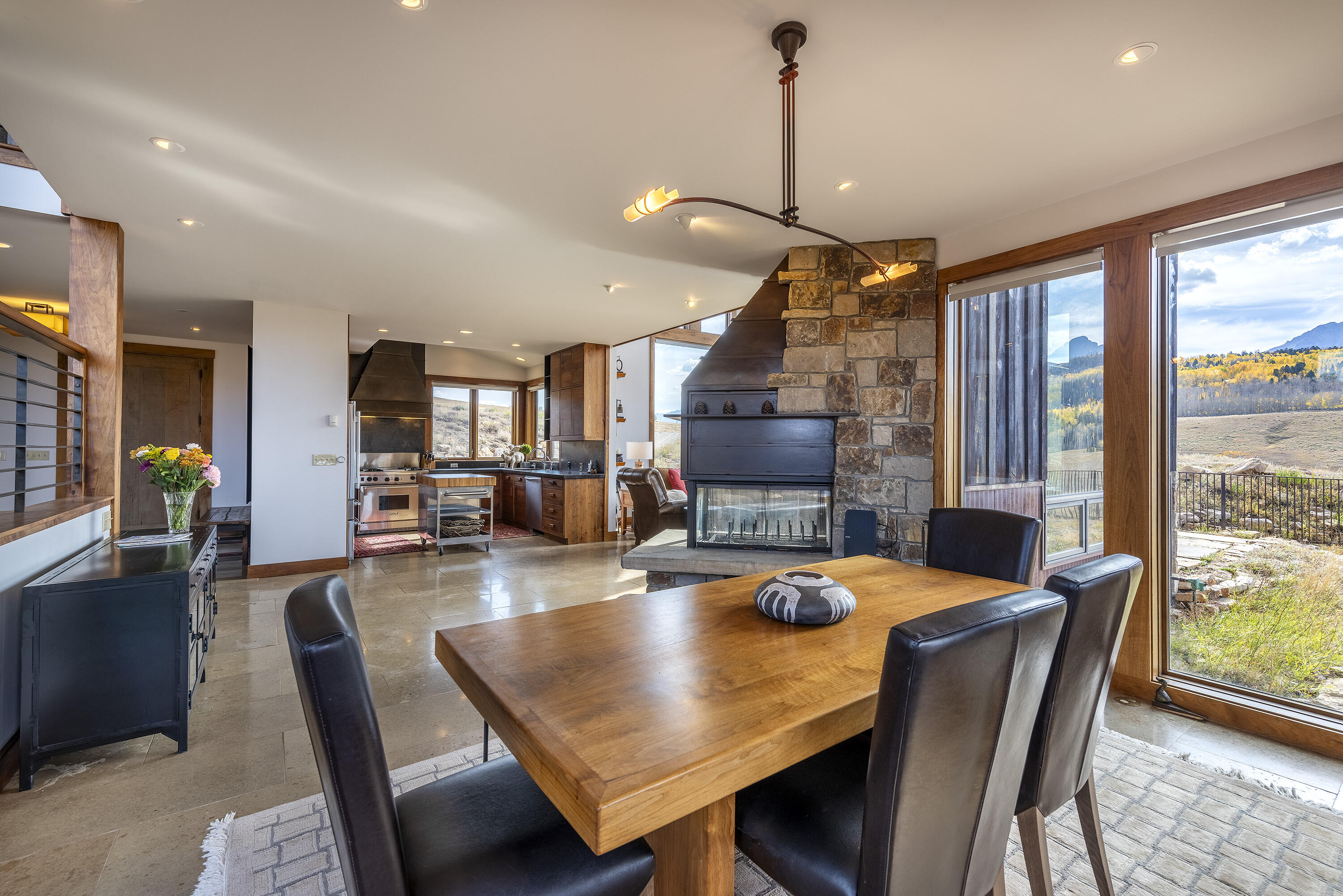 25 W Anderson Road