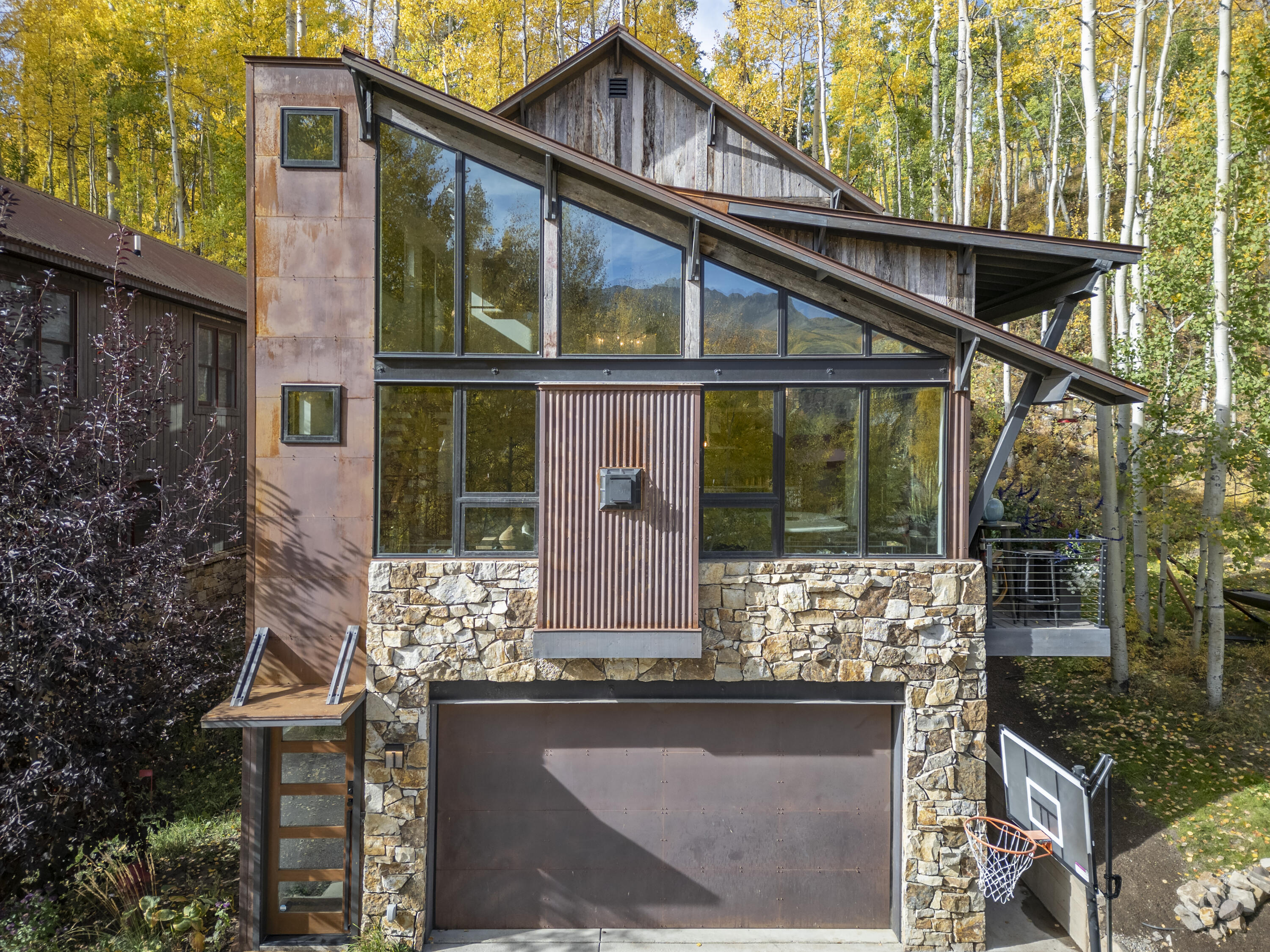 101 Timberview Court