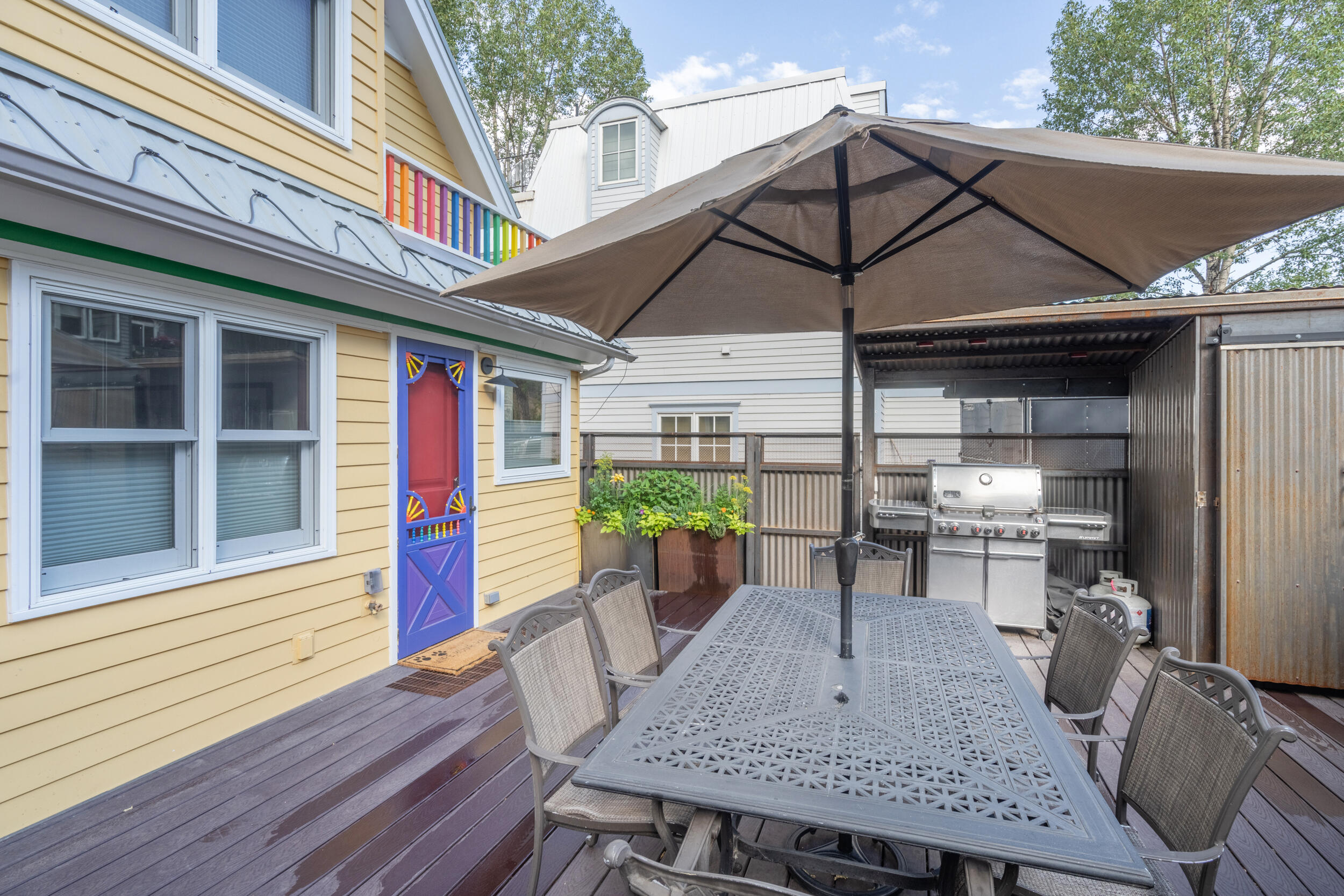 785 Smuggler Avenue