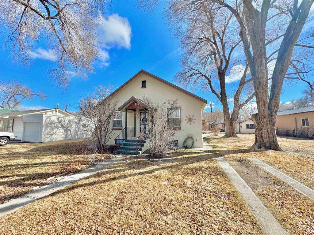 810 N 5th Street