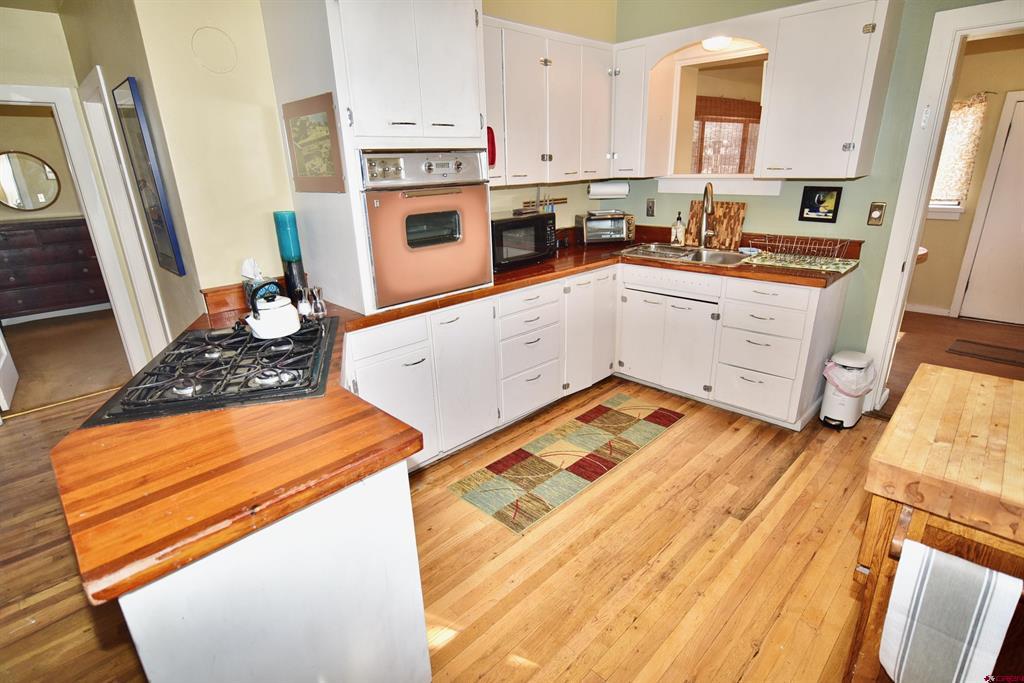 810 N 5th Street