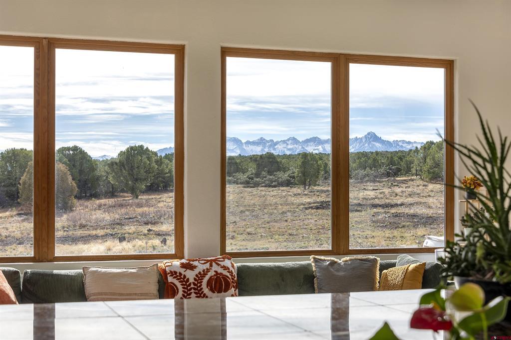 382 and 1531 Sugar Bush and Sager