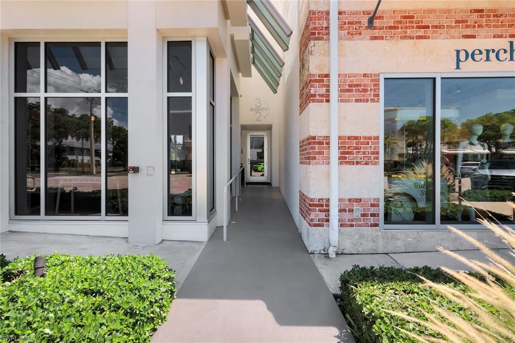 382 12th AVE S 202