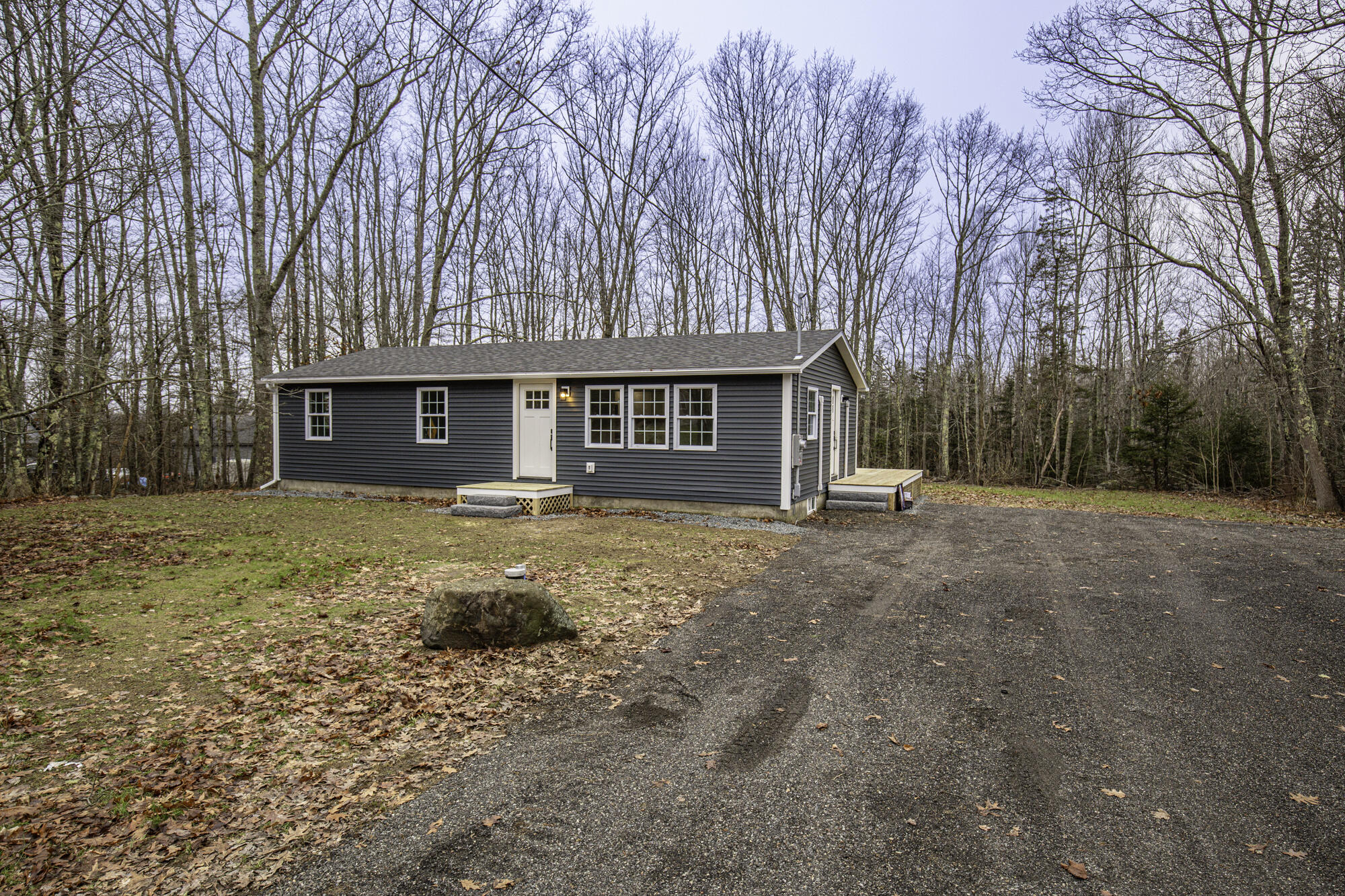 689 Mines Road