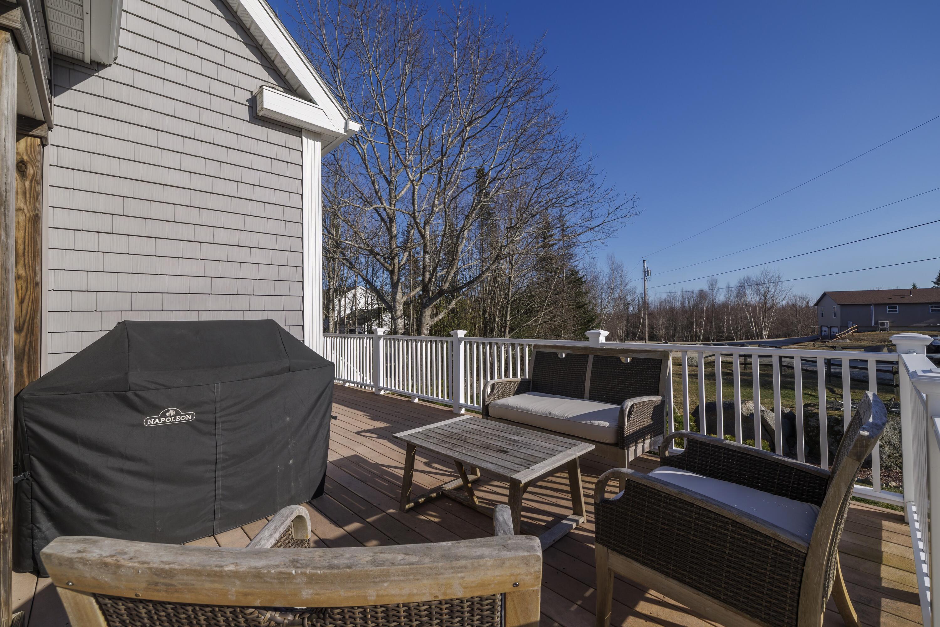 12 Lonely Oak Way