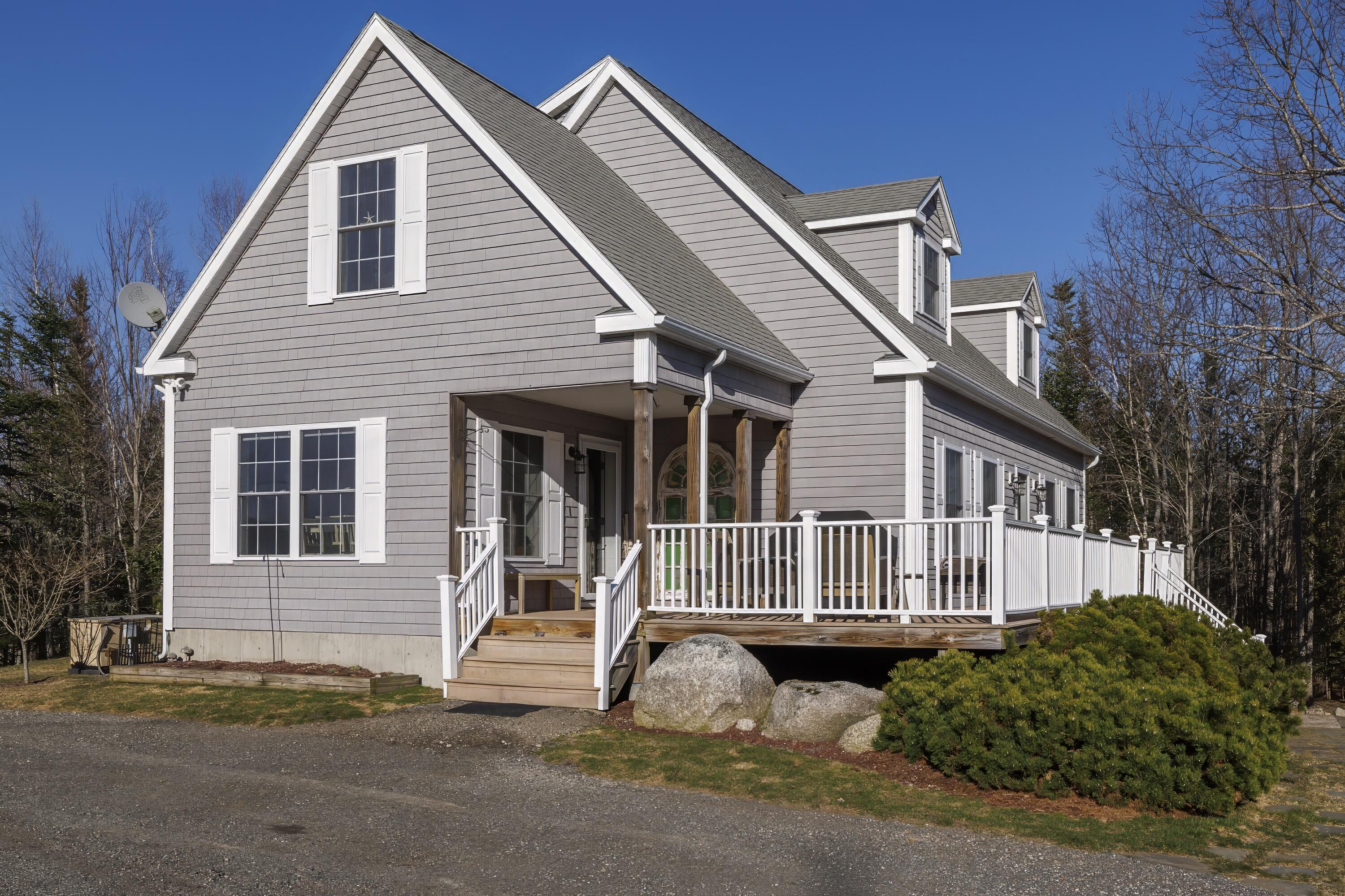 12 Lonely Oak Way
