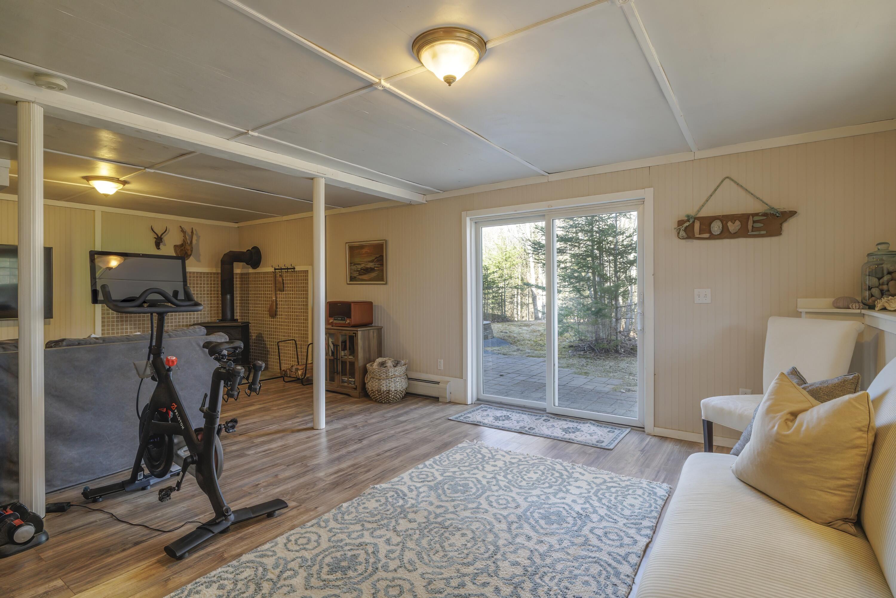 12 Lonely Oak Way