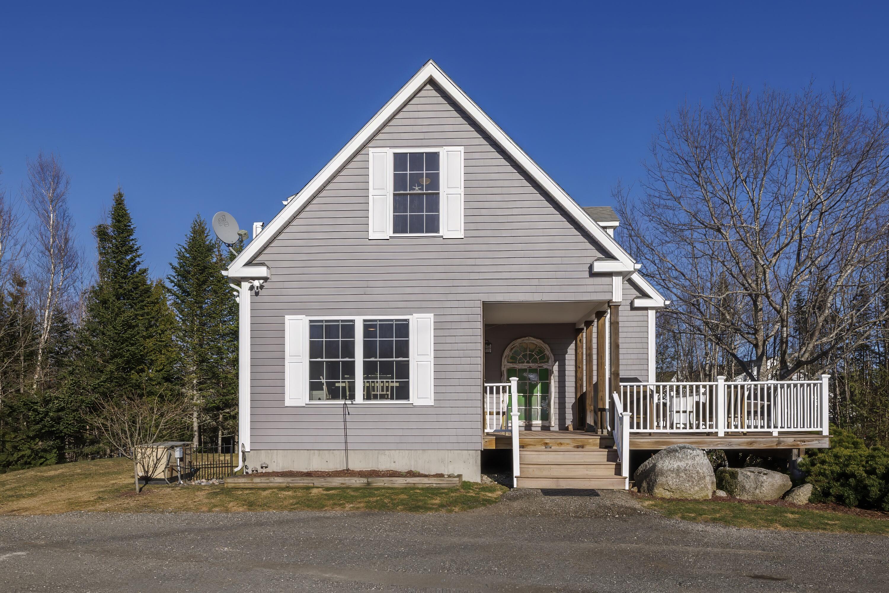 12 Lonely Oak Way