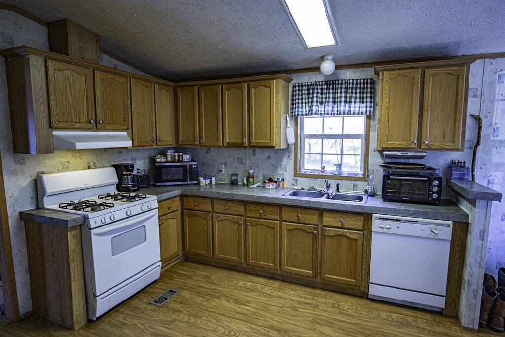 1317 Hinckley Road