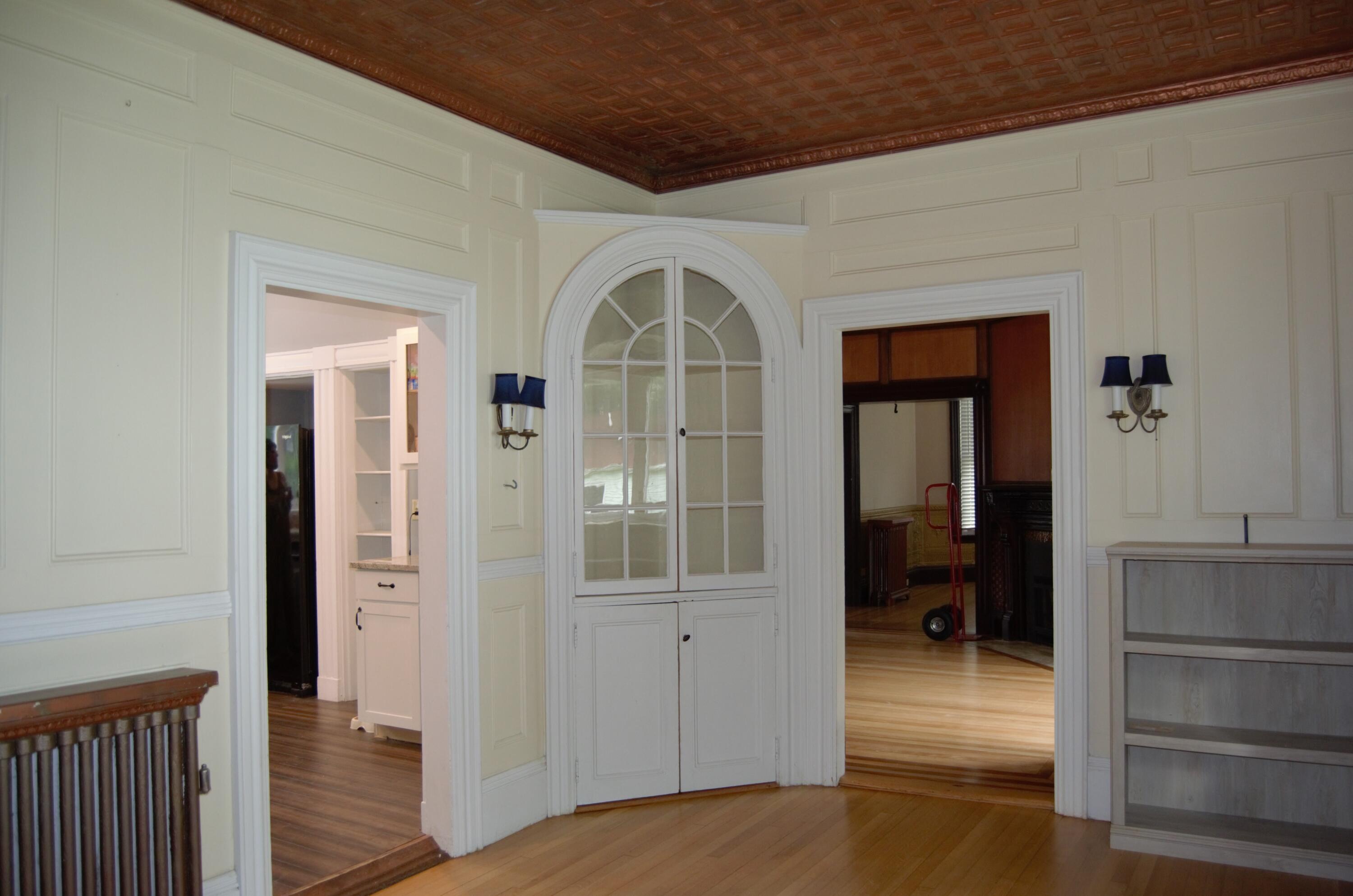 44 forest Avenue
