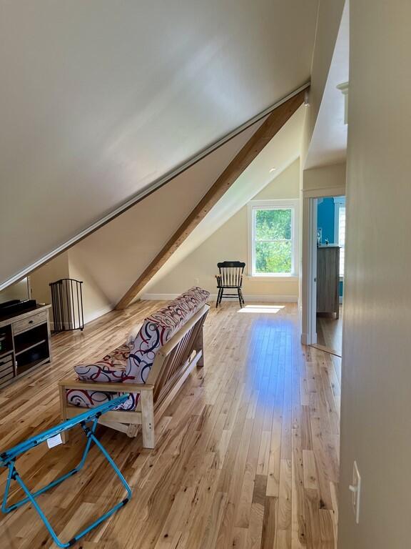 12 Woodacres Drive