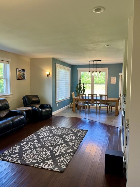 12 Woodacres Drive