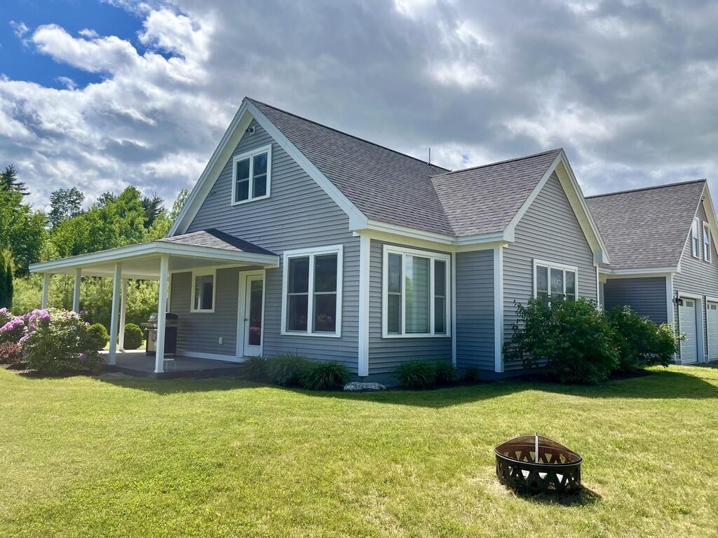 12 Woodacres Drive