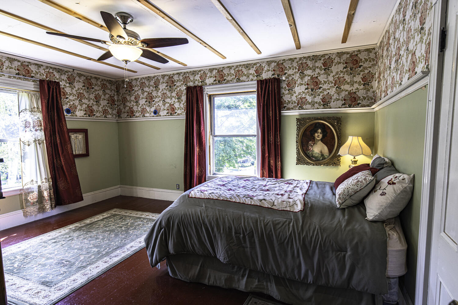 24 Campbell Hill