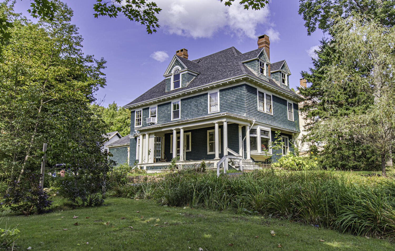 24 Campbell Hill