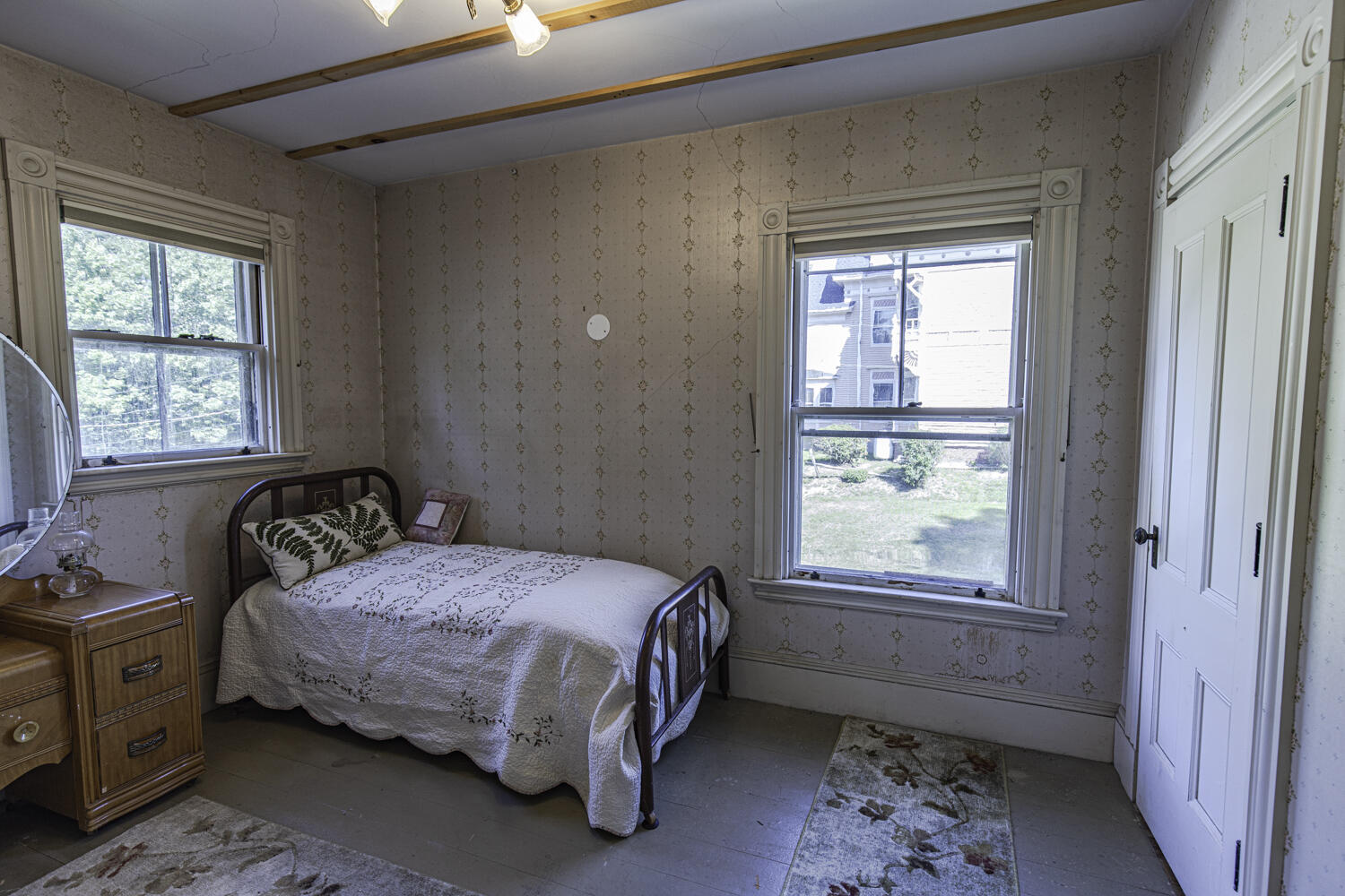 24 Campbell Hill