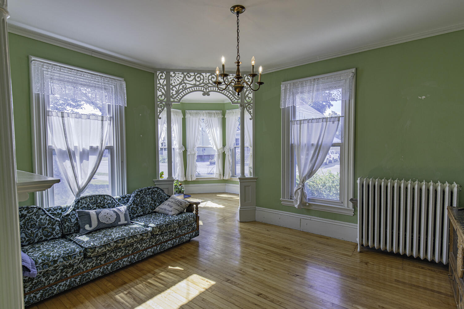 135 Forest Avenue