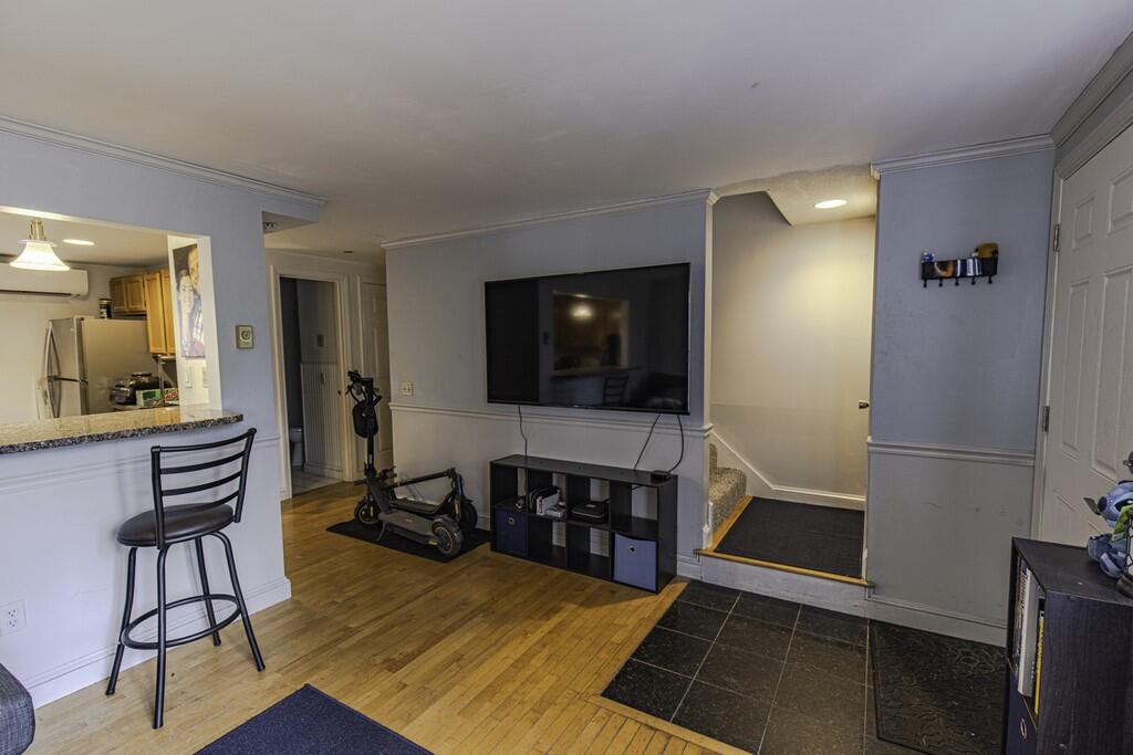 1 Colburn Drive, 15