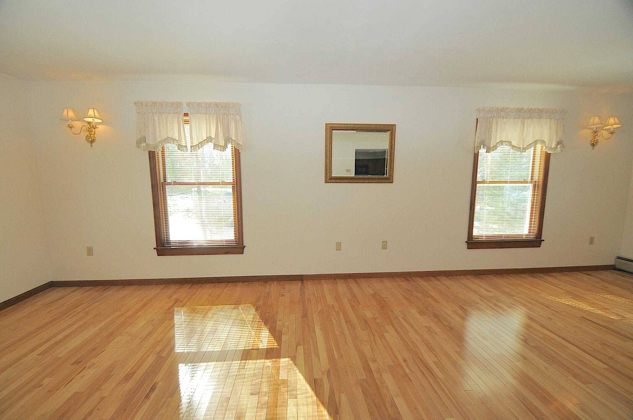 8 Silver Ridge