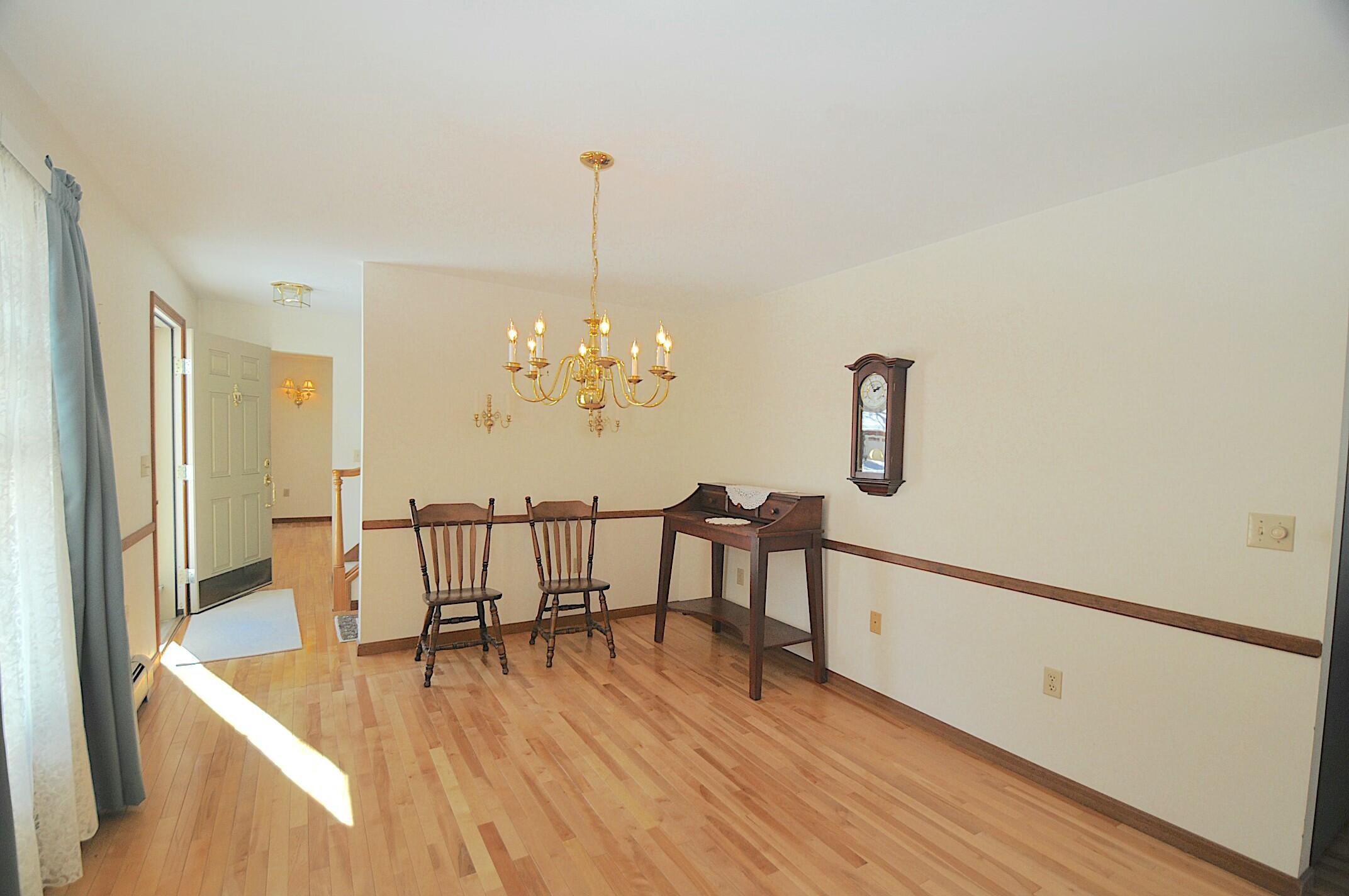 8 Silver Ridge