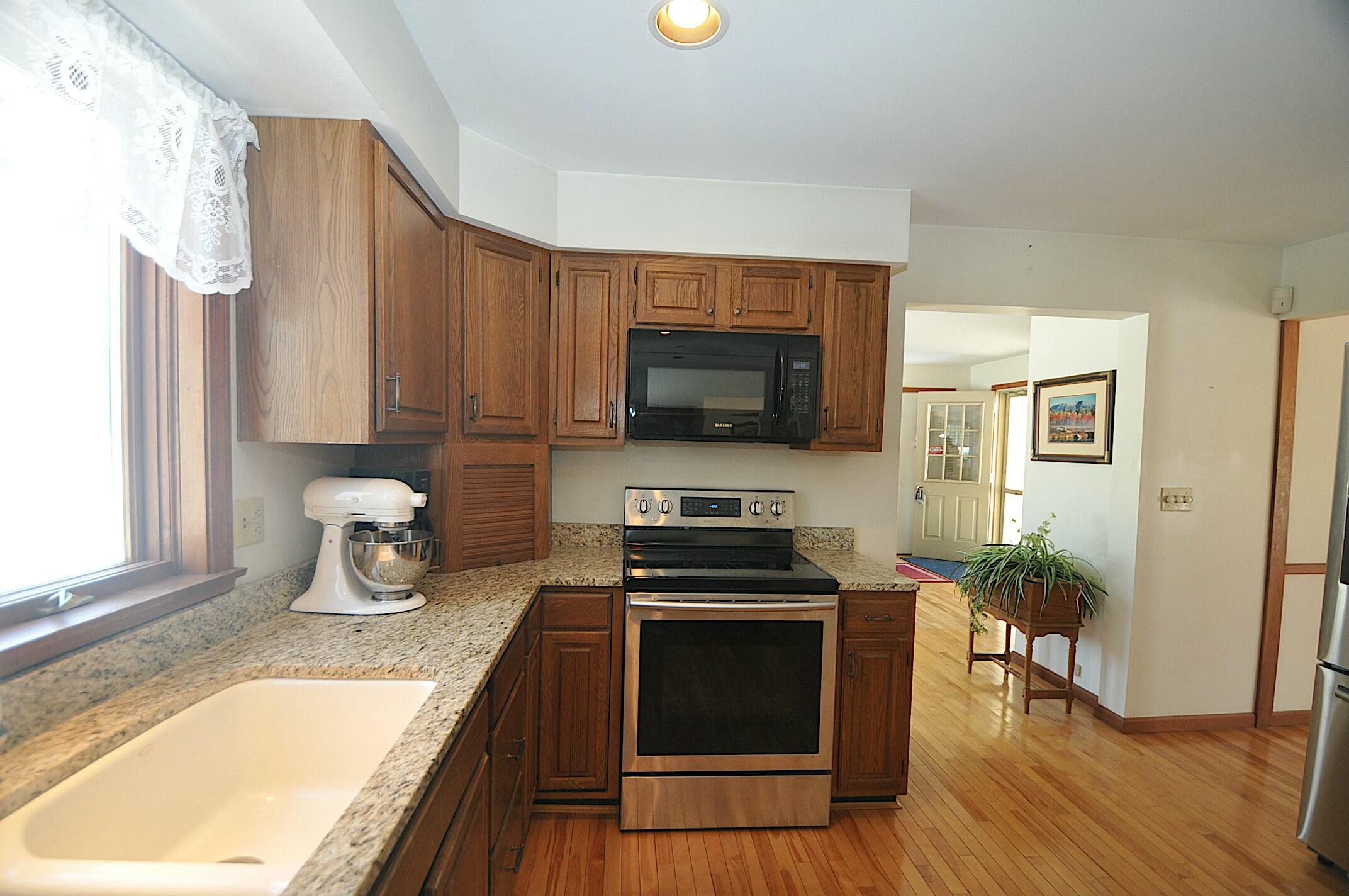 8 Silver Ridge