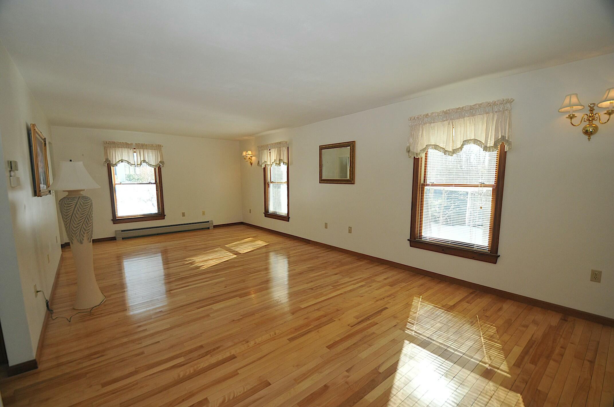 8 Silver Ridge