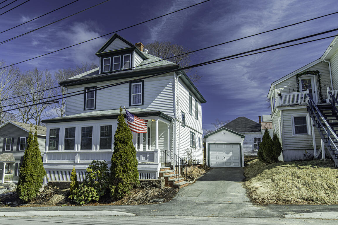 311 French Street