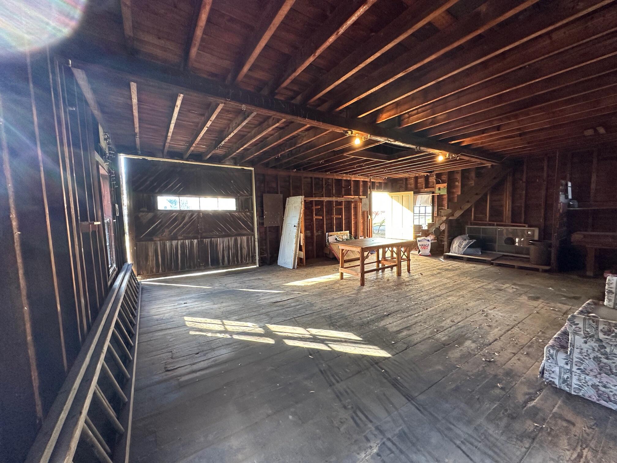 106 Thomas Hill Road