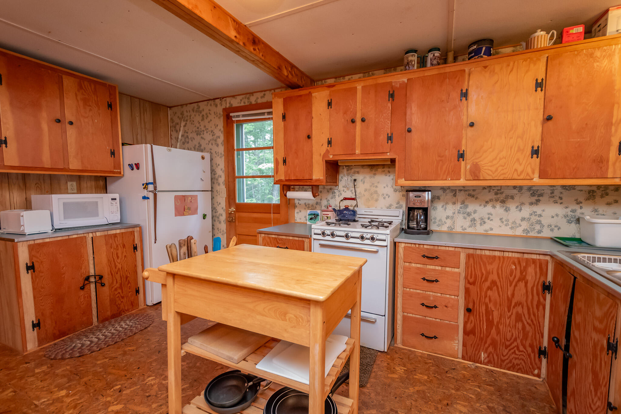 770 Ebeemee Lake Road