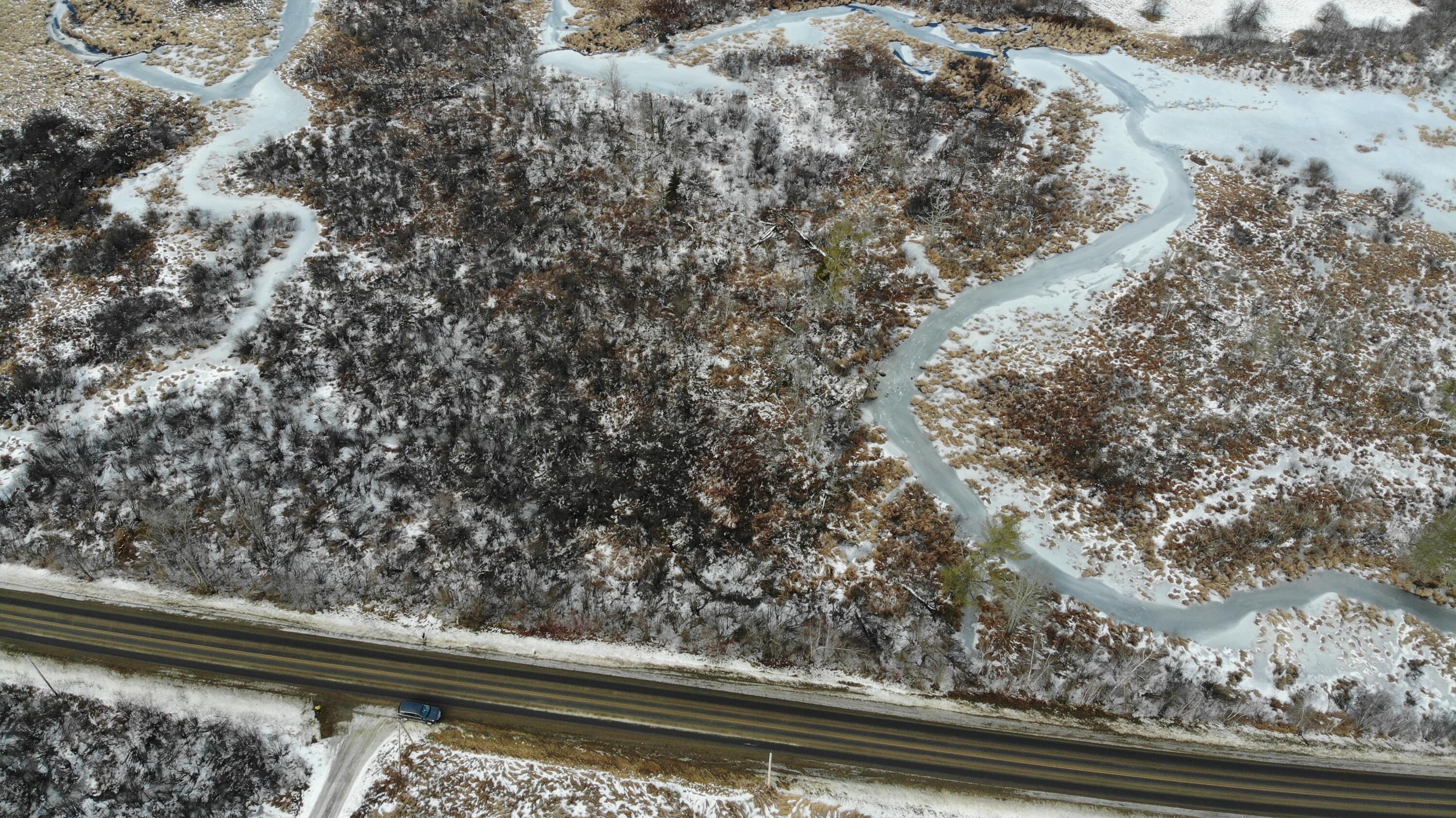 00 Meadow Road, Hampden