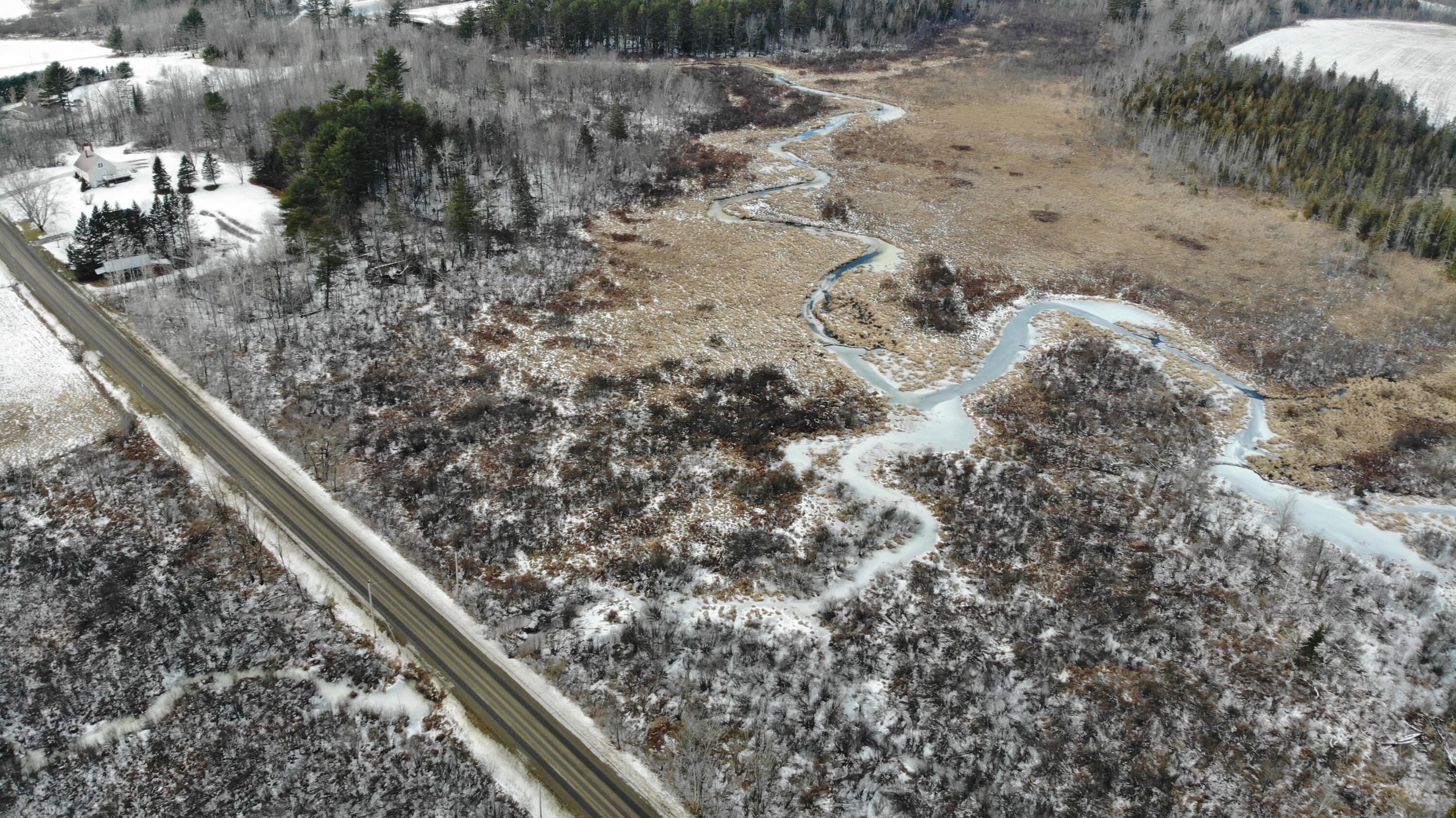 00 Meadow Road, Hampden