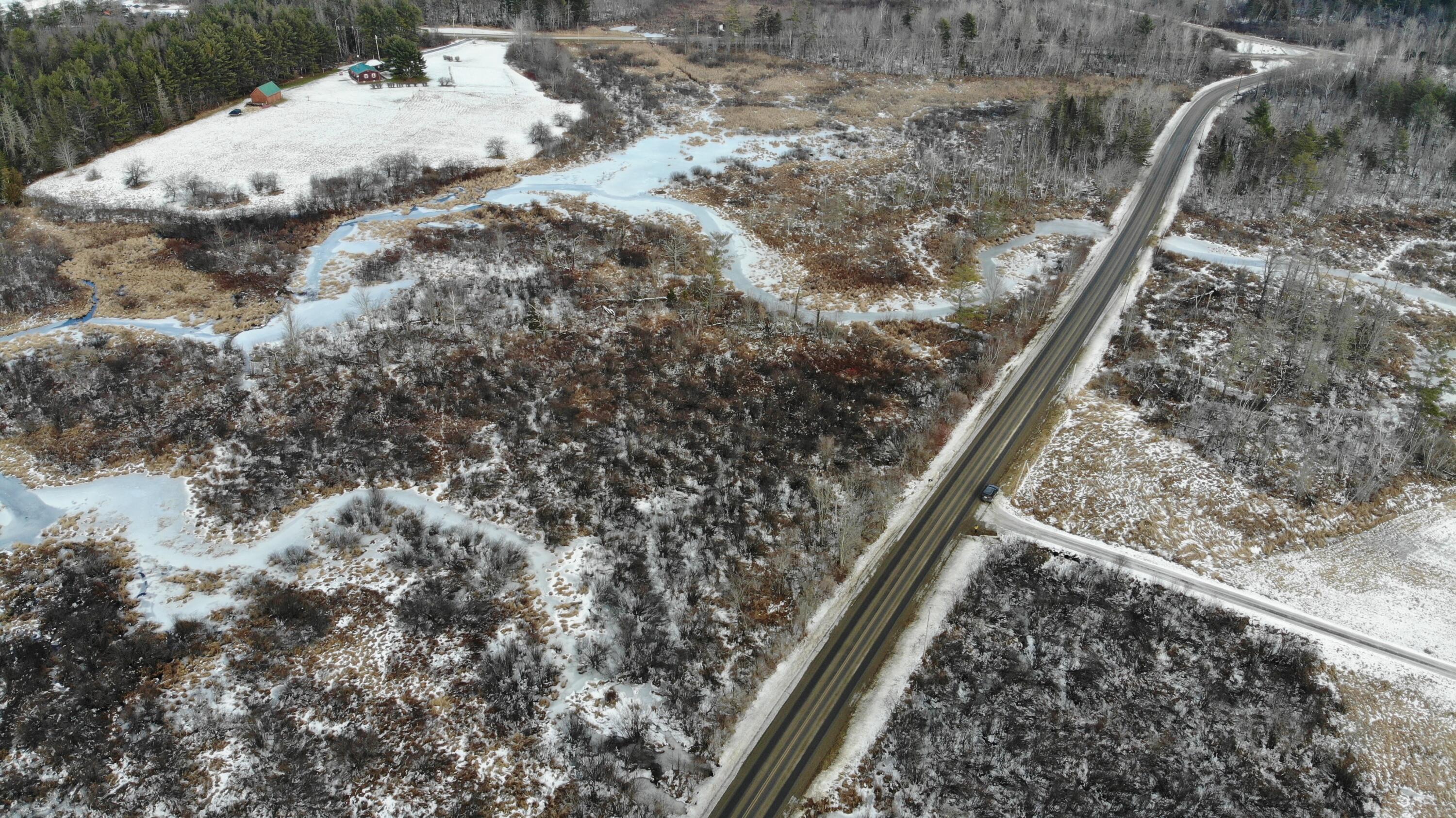 00 Meadow Road, Hampden