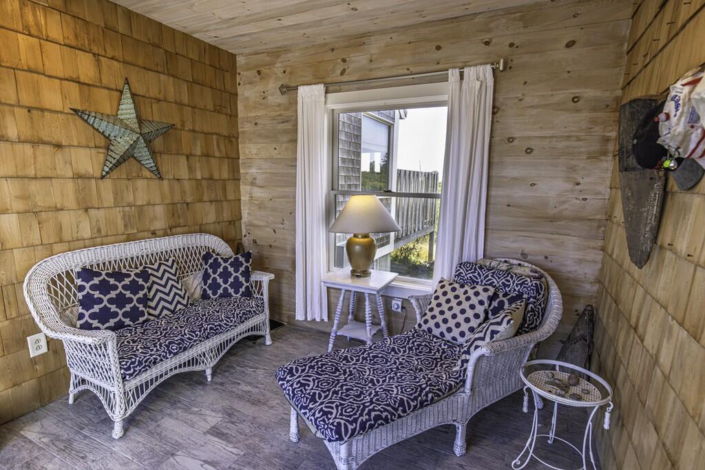 70 Carrying Place Cove Road