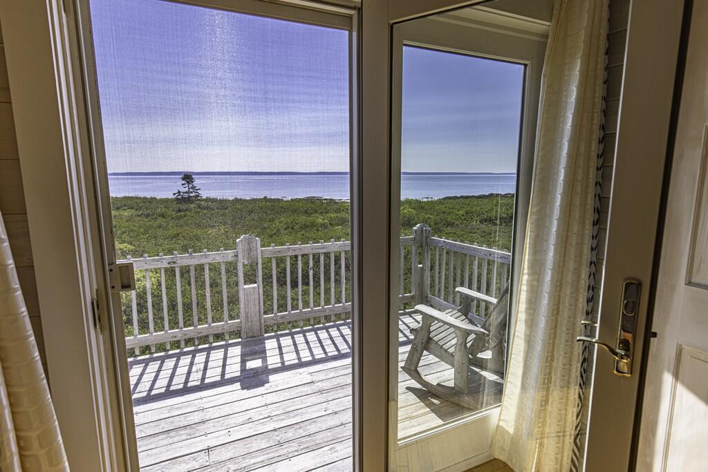 70 Carrying Place Cove Road