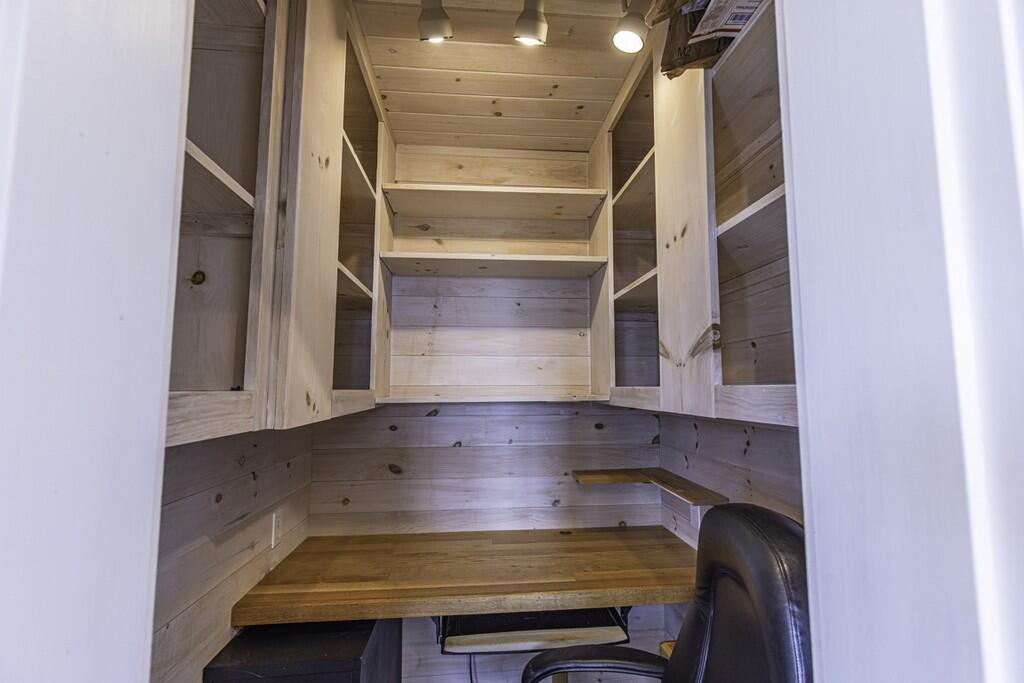 70 Carrying Place Cove Road